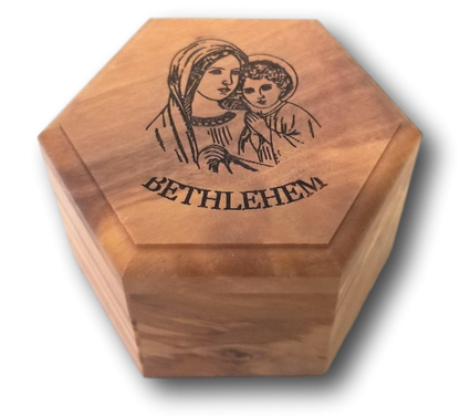 Olive Wood boxes. Available in Diffrent Styles and Sizes