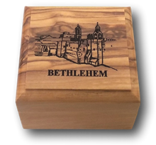 Olive Wood boxes. Available in Diffrent Styles and Sizes