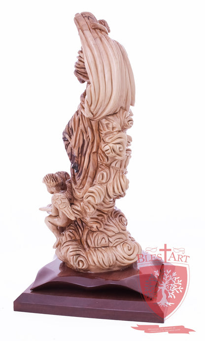 Blessed Virgin Mary with Angels, Museum quality