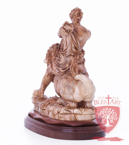 Samson on the lion, Size: 8.5" 5.5" 10" / 26CM