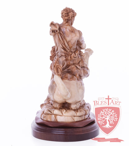 Samson on the lion, Size: 8.5" 5.5" 10" / 26CM