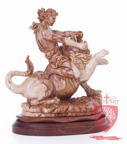 Samson on the lion, Size: 8.5" 5.5" 10" / 26CM